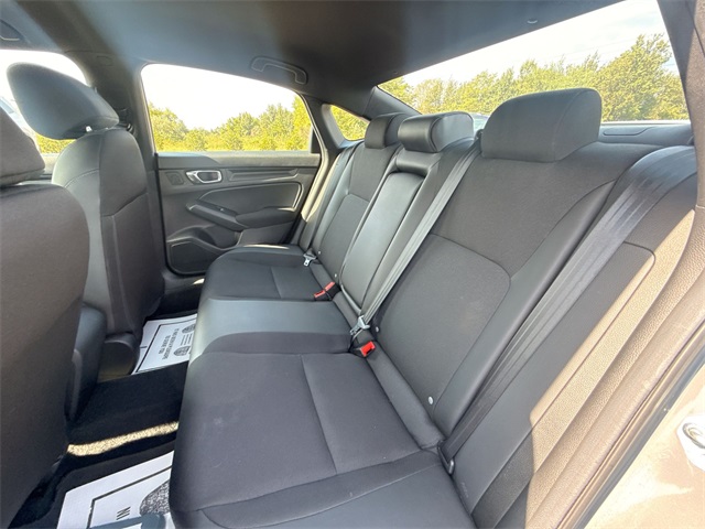 2025 Honda Civic Sport photo 18
