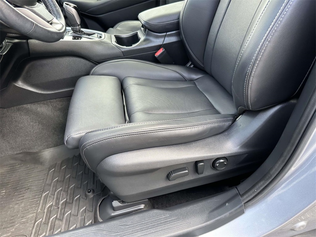2021 Subaru Outback Limited XT photo 15