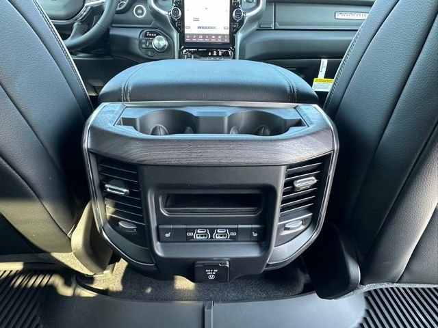2026 Ram 1500 Laramie photo 33