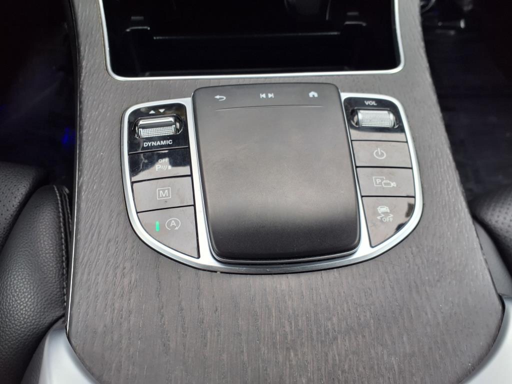 2022 Mercedes Benz GLC 300 4MATIC photo 18