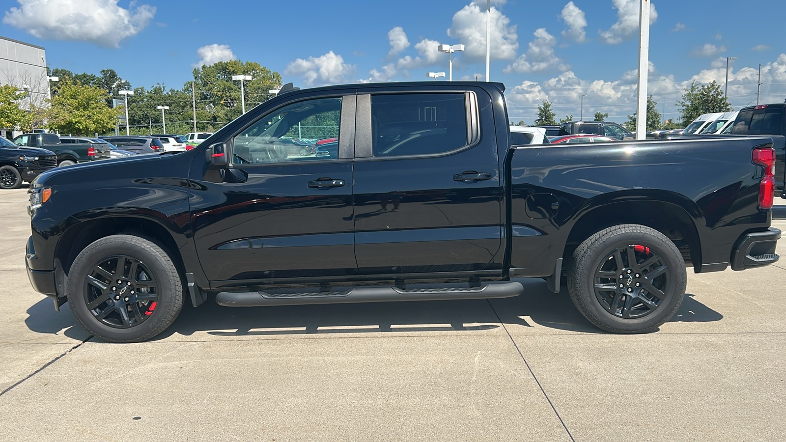 2022 Chevrolet Silverado 1500 RST photo 6