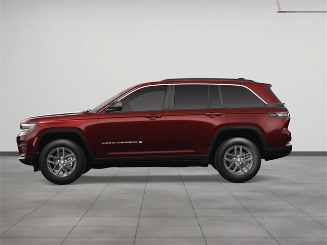 2025 Jeep Grand Cherokee Laredo photo 2