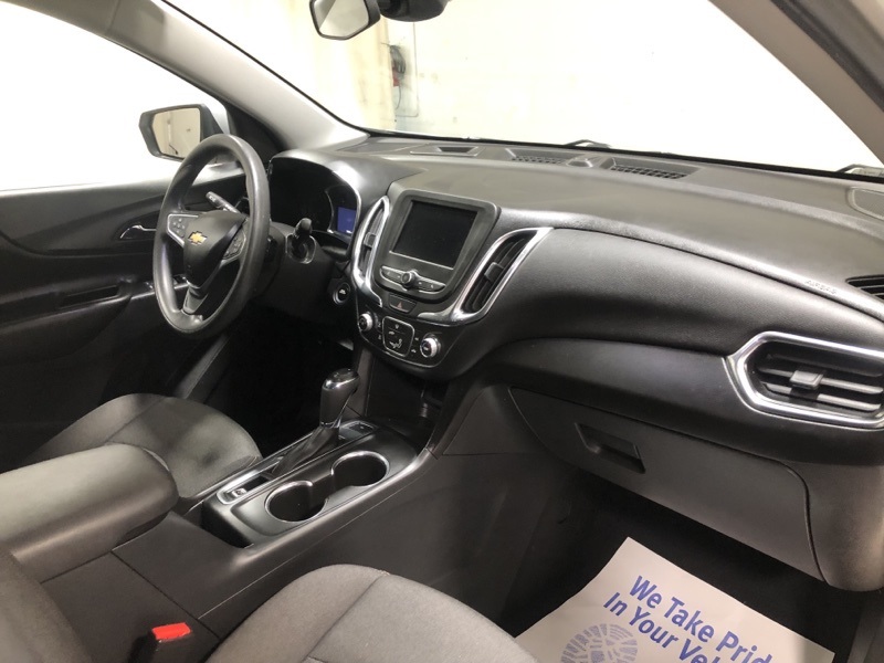 2020 Chevrolet Equinox LT photo 13