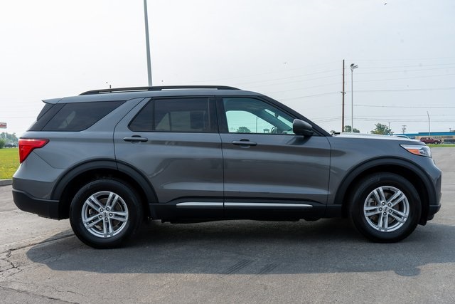 2023 Ford Explorer XLT photo 5