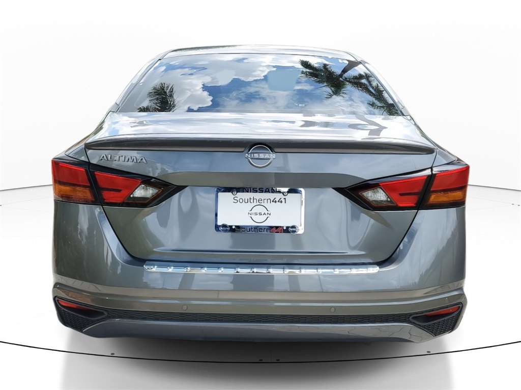 2025 Nissan Altima 2.5 S photo 5