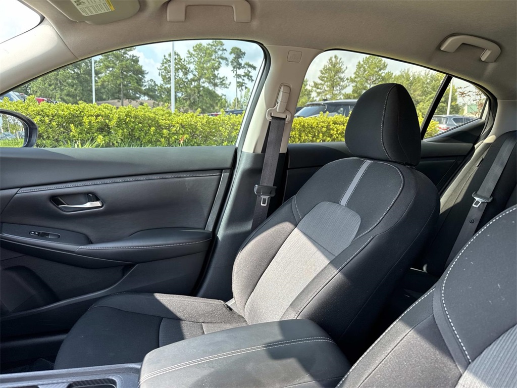 2021 Nissan Sentra SV photo 14
