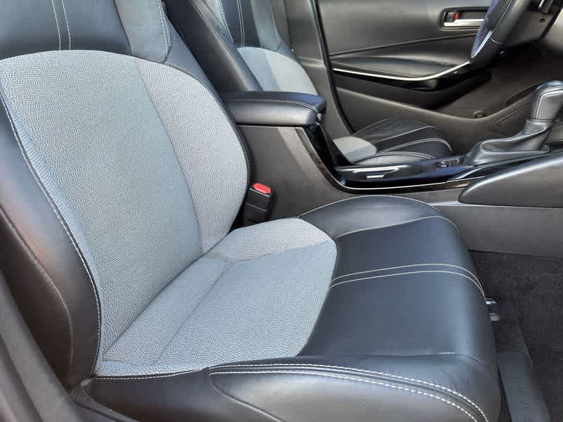 2021 Toyota Corolla XSE photo 17