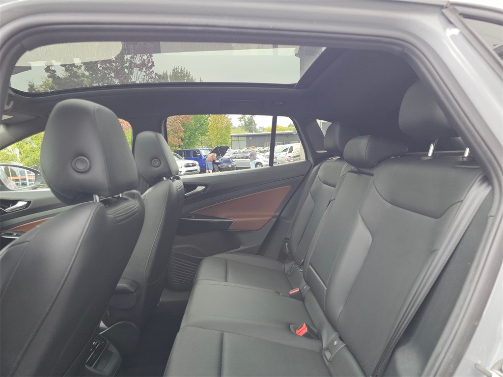 2021 Volkswagen ID.4 Pro S Gradient photo 18