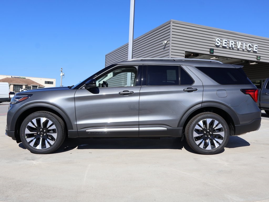 2025 Ford Explorer Platinum photo 2
