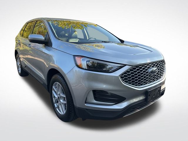 2024 Ford Edge SEL's photo