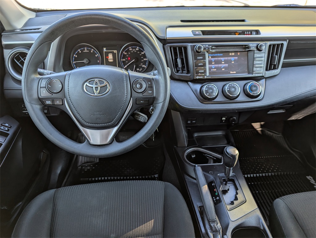 2017 Toyota RAV4 LE photo 16