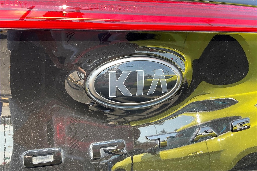 2021 Kia Sportage S Nightfall Edition photo 28