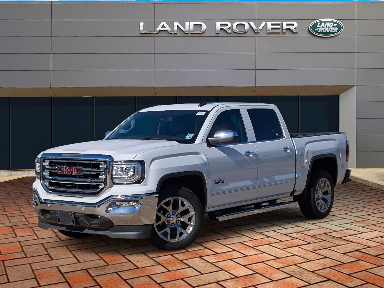 2018 GMC Sierra 1500 SLT's photo