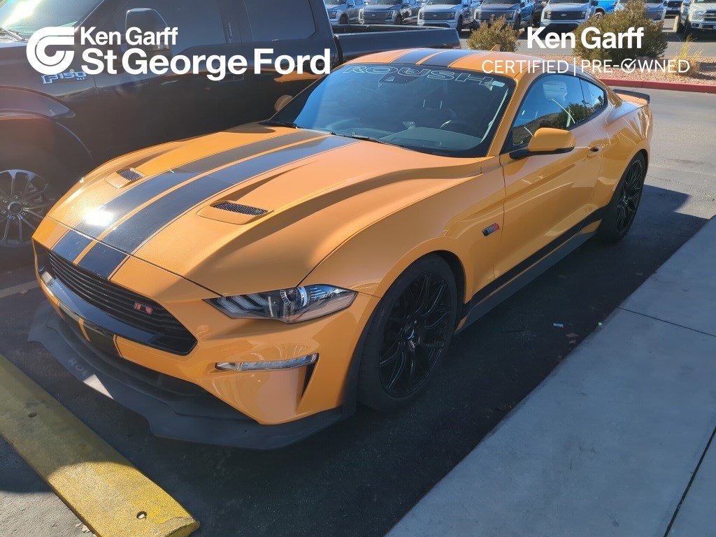 2022 Ford Mustang GT Premium's photo