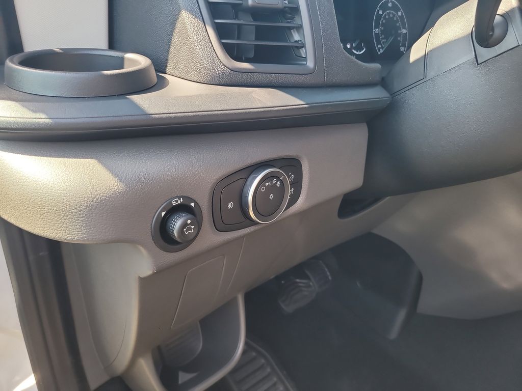 2025 Ford Transit photo 10