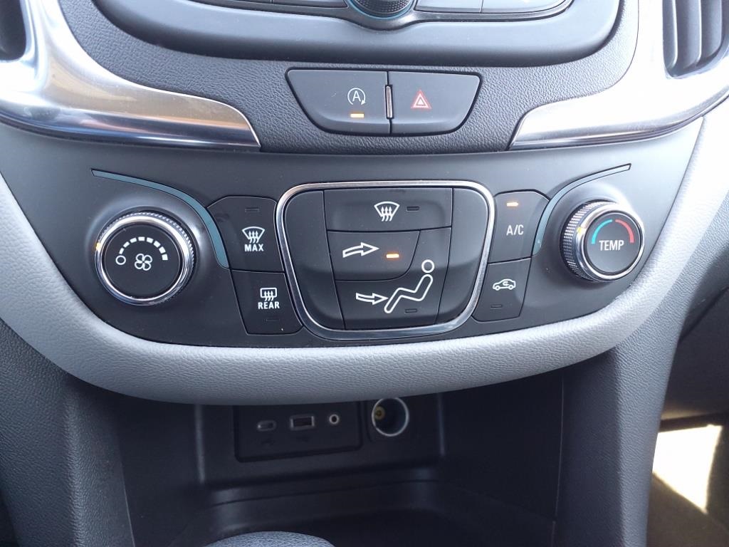 2023 Chevrolet Equinox LT photo 18