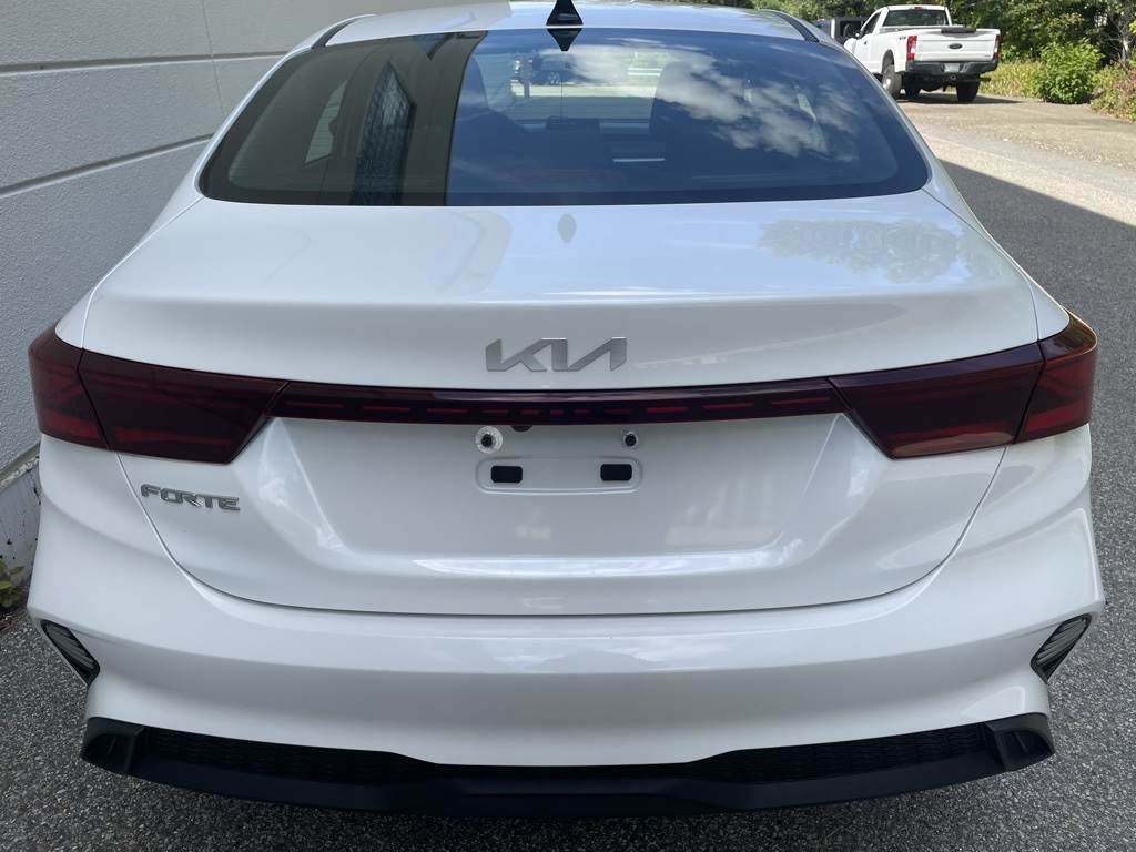 2022 Kia Forte LXS photo 5