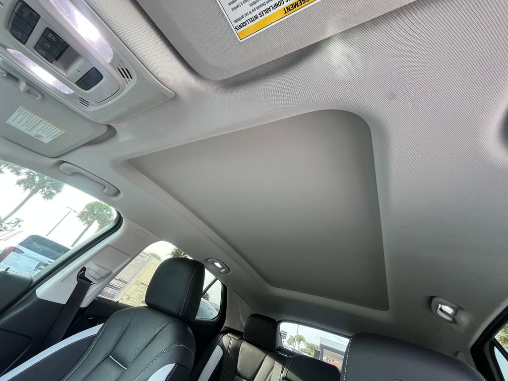 2025 Buick Envision Sport Touring photo 38