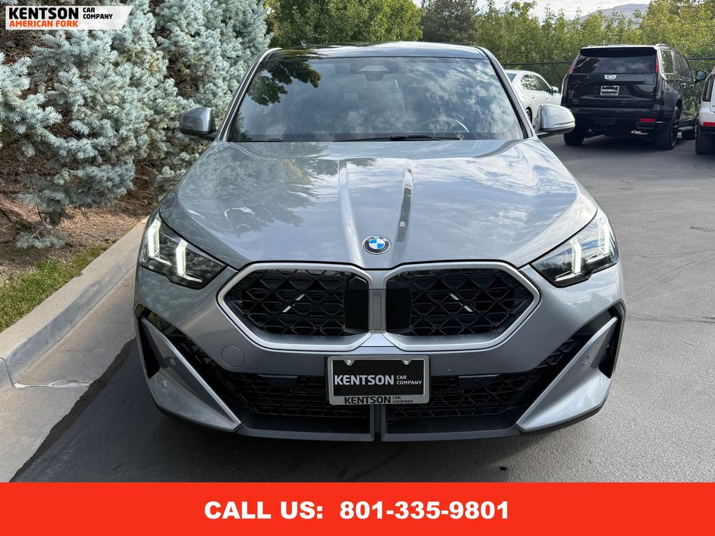 2025 Bmw X2 xDrive28i photo 2
