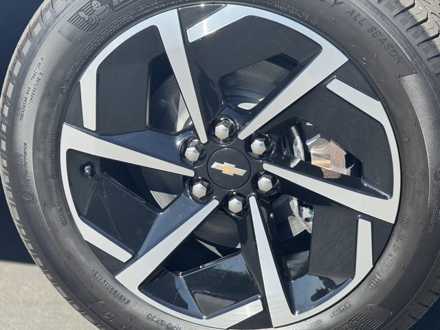 2025 Chevrolet Equinox EV 1LT photo 6