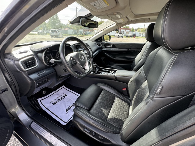 2019 Nissan Maxima Platinum photo 9