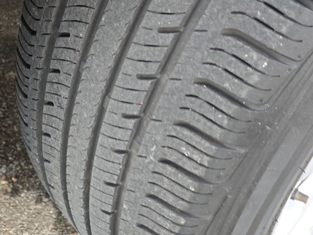 2023 Chevrolet Malibu 1LT photo 3