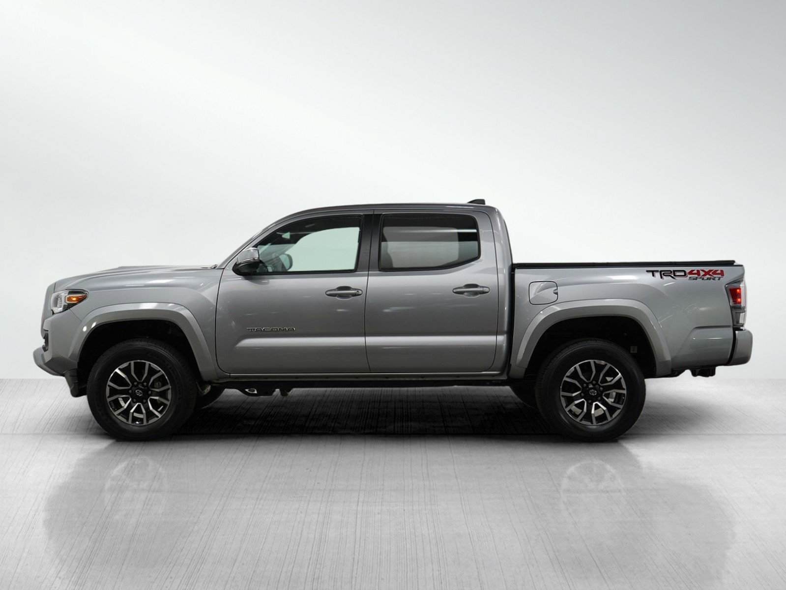 Used 2020 Toyota Tacoma TRD Sport with VIN 3TMCZ5AN5LM367729 for sale in Bloomington, Minnesota