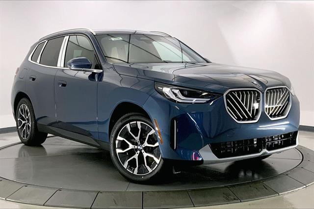 2026 BMW X3 30's photo