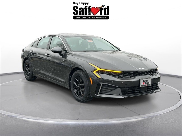 New 2025 Kia K5 LXS FWD