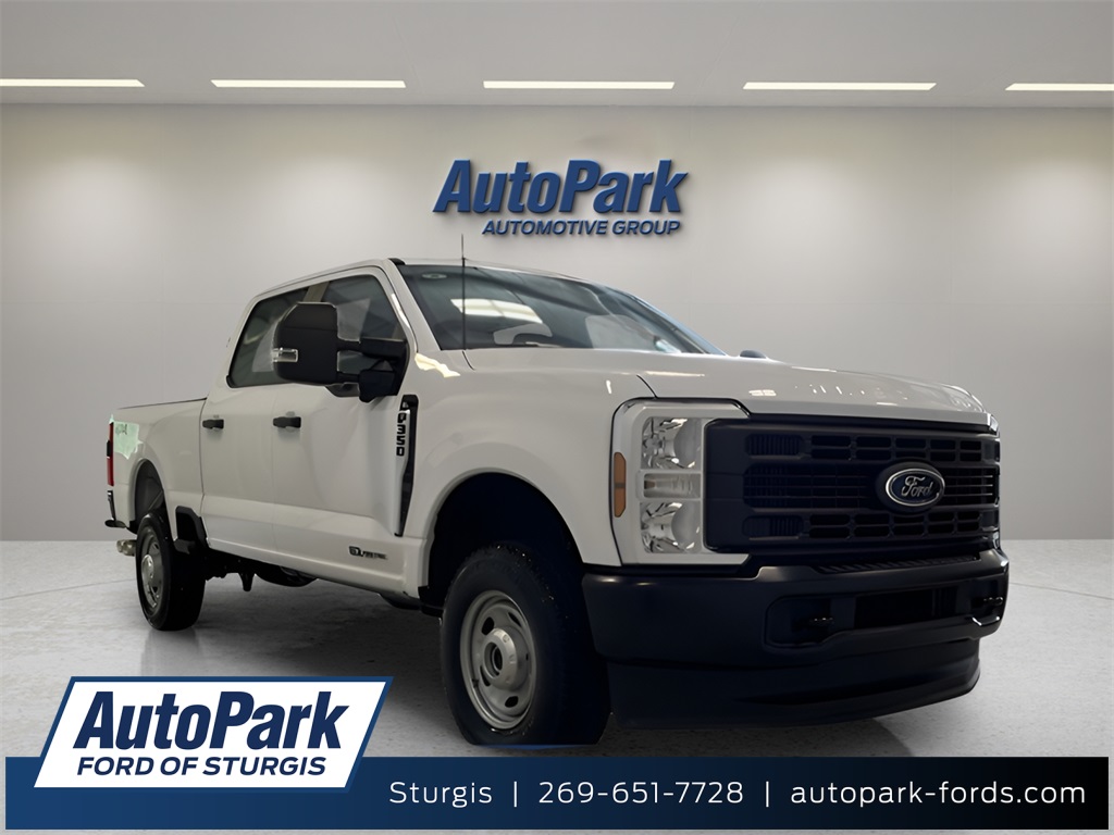 2025 Ford F-350 Super Duty XL's photo