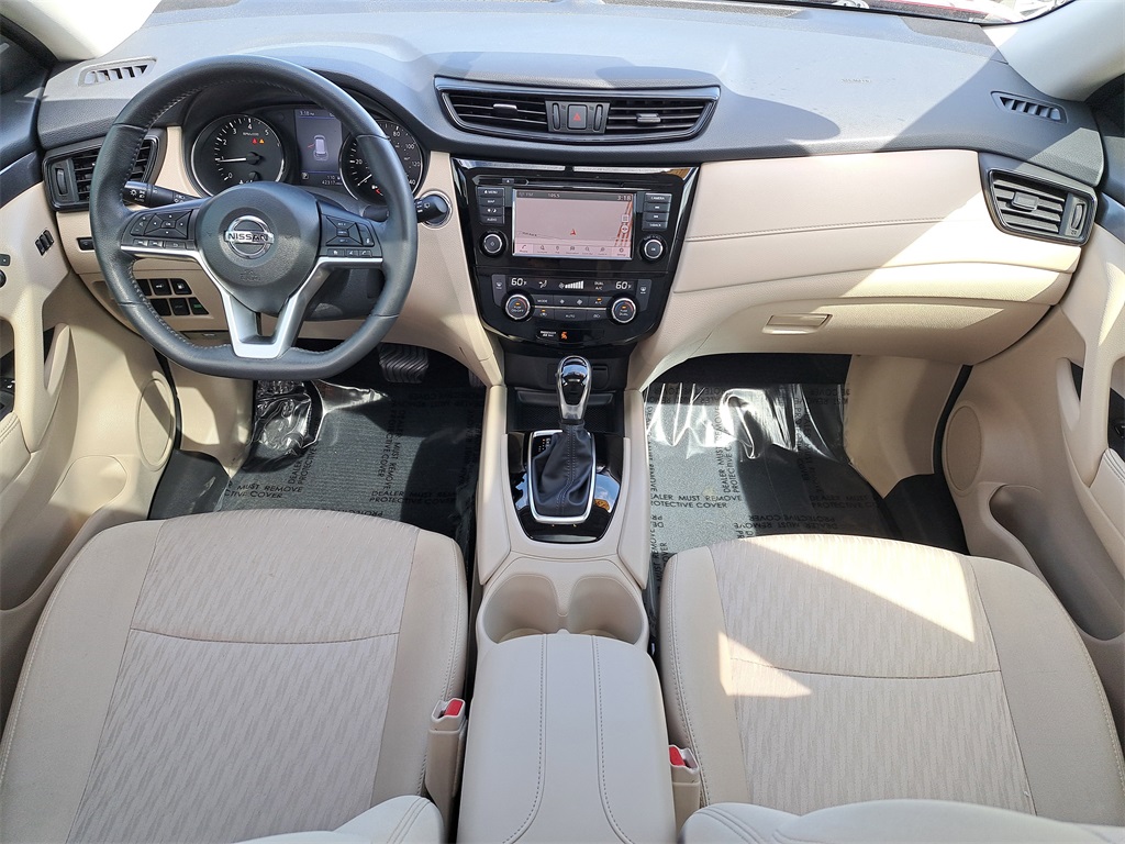2018 Nissan Rogue SV photo 14