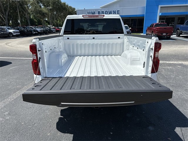 2026 Chevrolet Silverado Custom photo 9