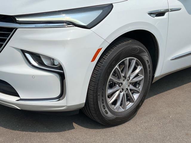 2022 Buick Enclave Essence photo 13