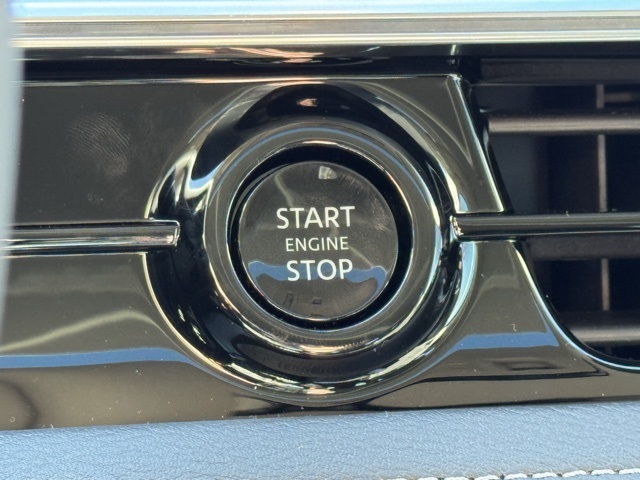 2025 Infiniti QX80 Luxe photo 17