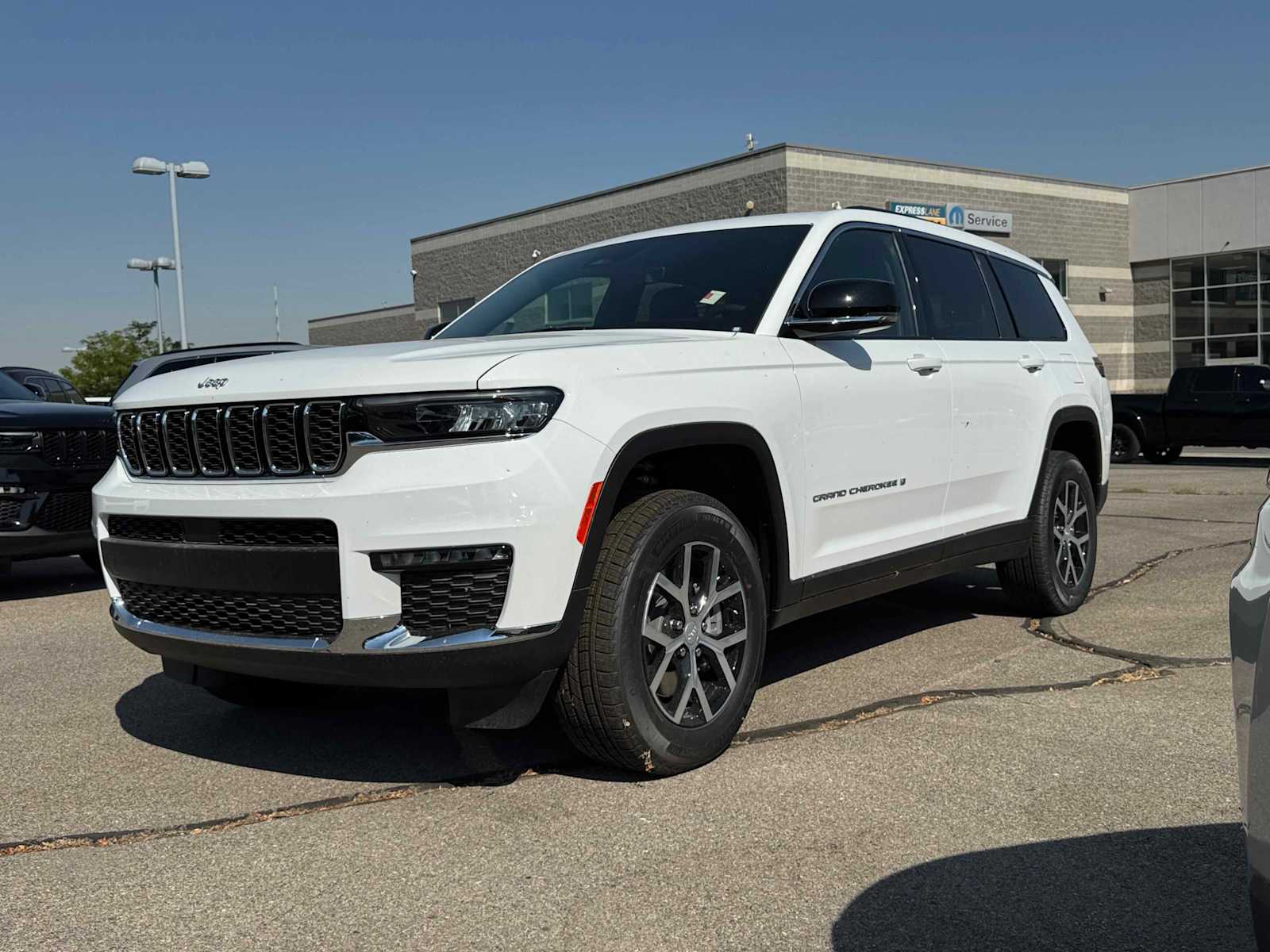 2025 Jeep Grand Cherokee L Limited's photo