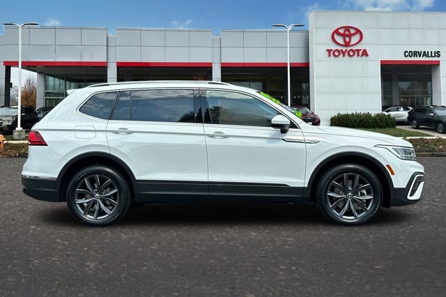 2024 Volkswagen Tiguan SE Wolfsburg Edition photo 3