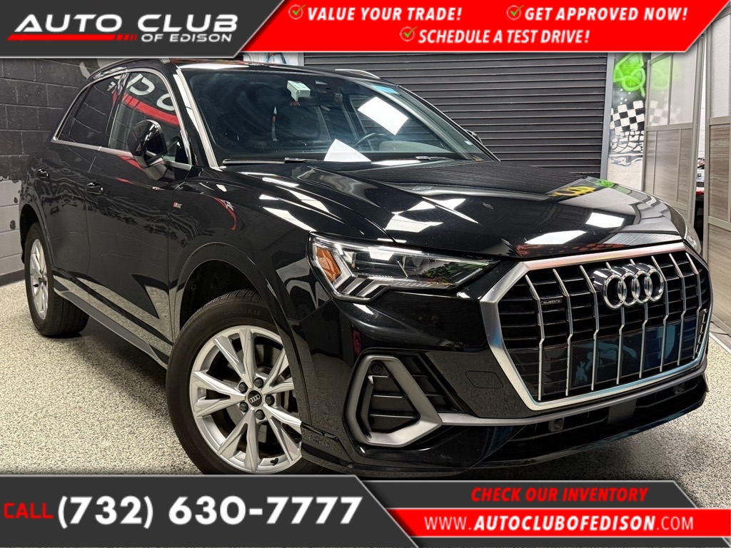 2023 Audi Q3 S Line Premium's photo