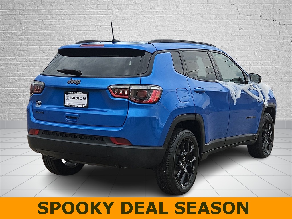 2026 Jeep Compass Latitude Altitude photo 4