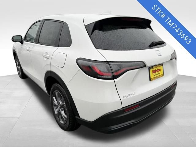 2026 Honda HR-V LX photo 4