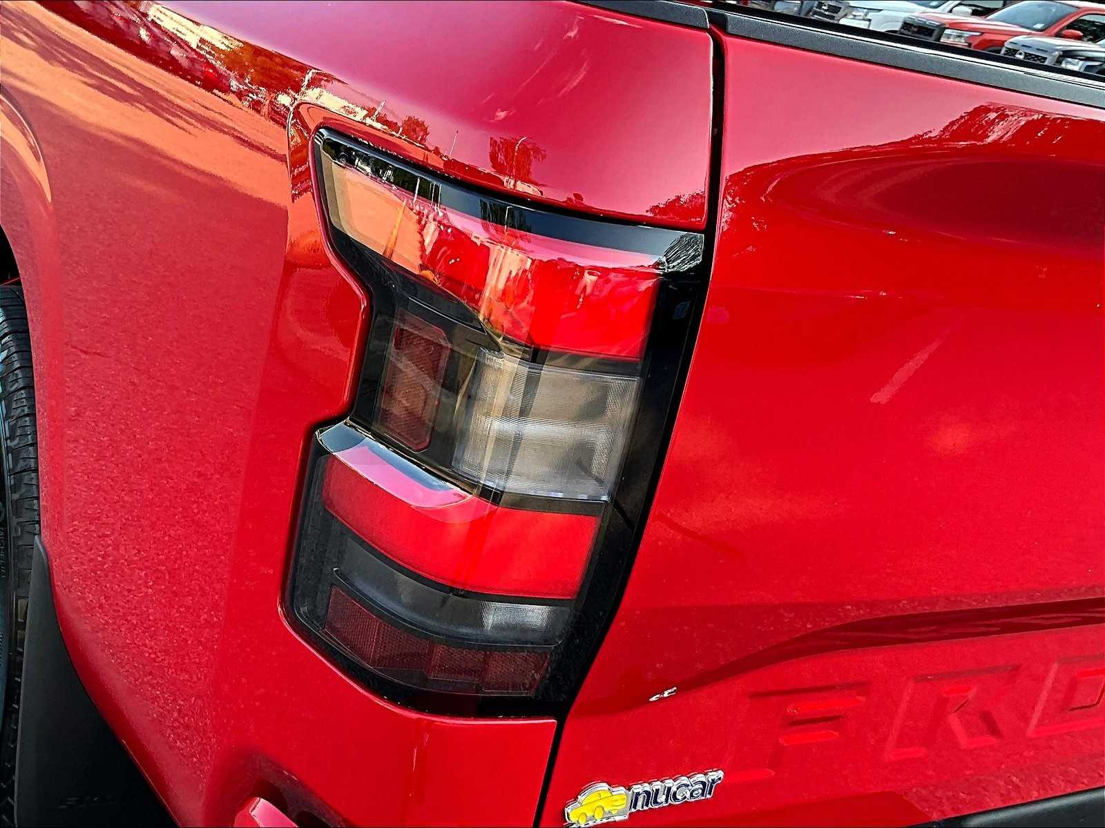 2025 Nissan Frontier SV photo 33