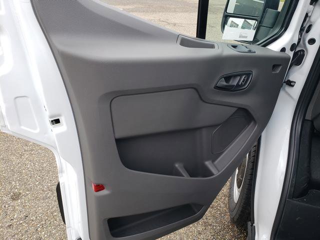 2025 Ford Transit Cargo Van photo 9