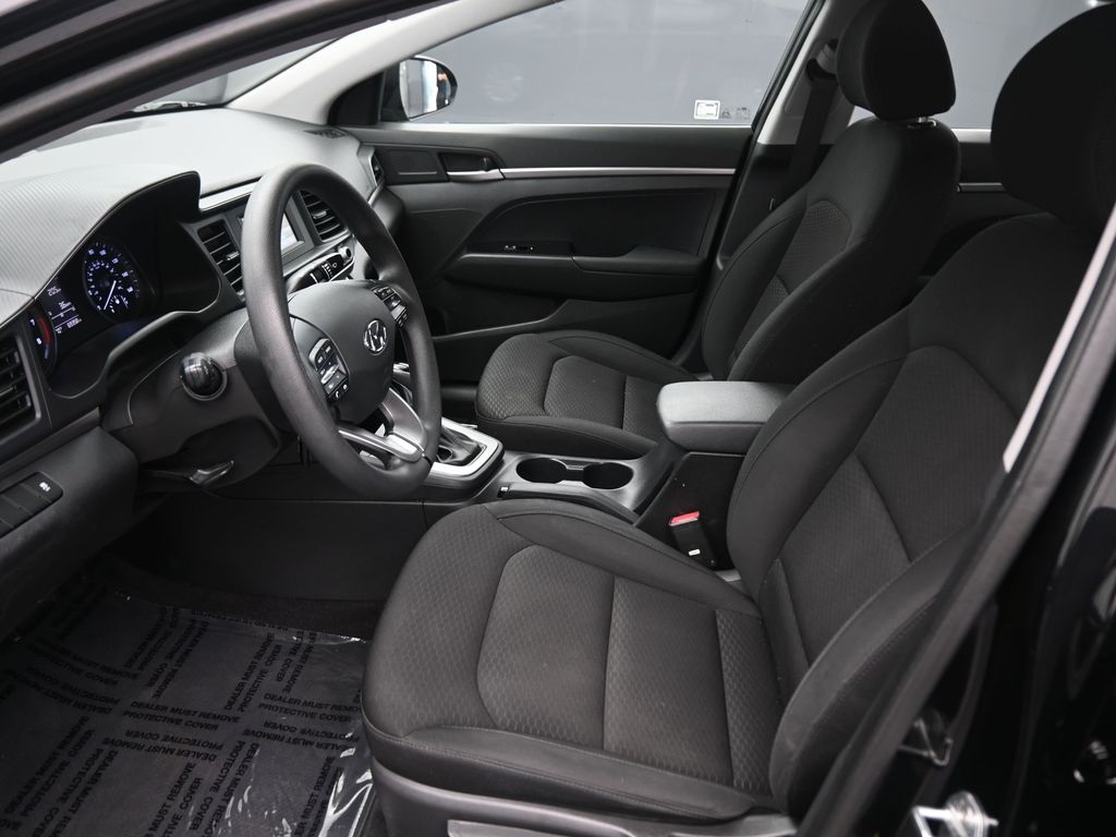 2019 Hyundai Elantra SE photo 10
