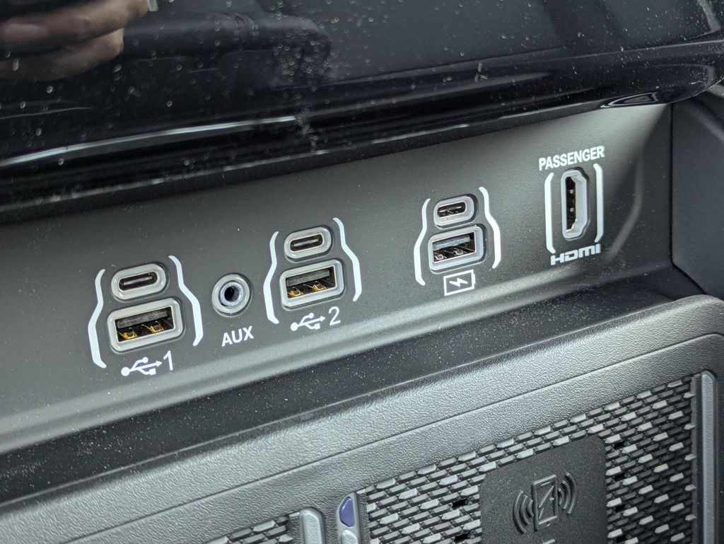 2025 Ram 1500 Laramie photo 23