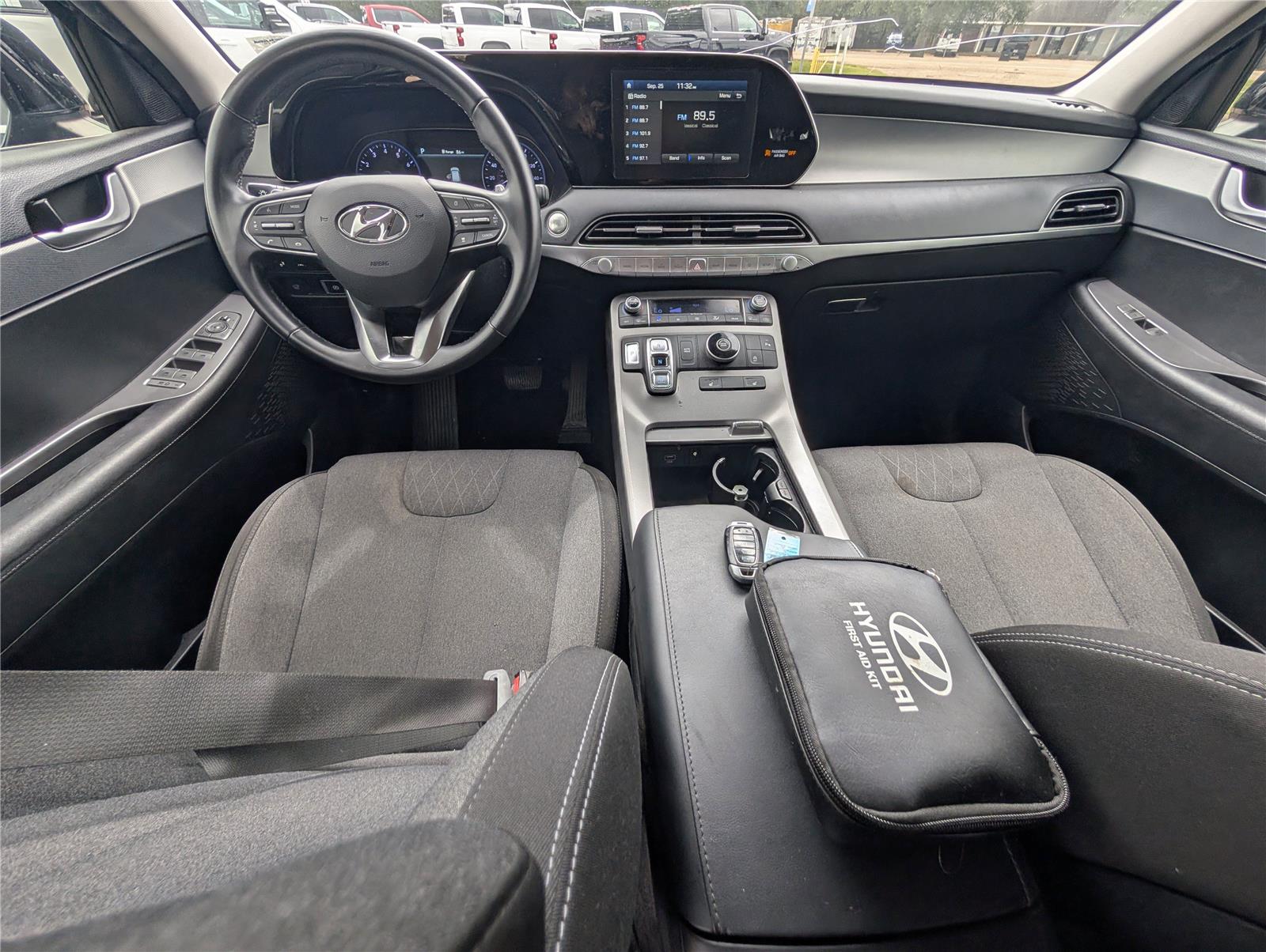 2020 Hyundai Palisade SEL photo 25