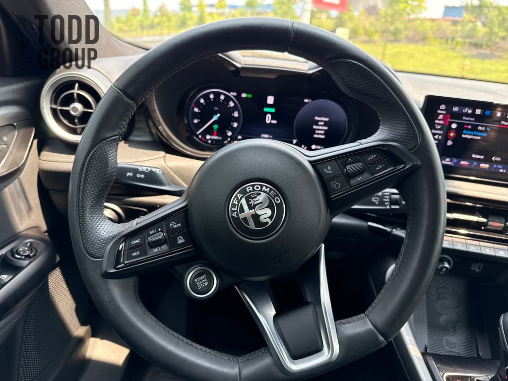 2024 Alfa Romeo Tonale Ti photo 13