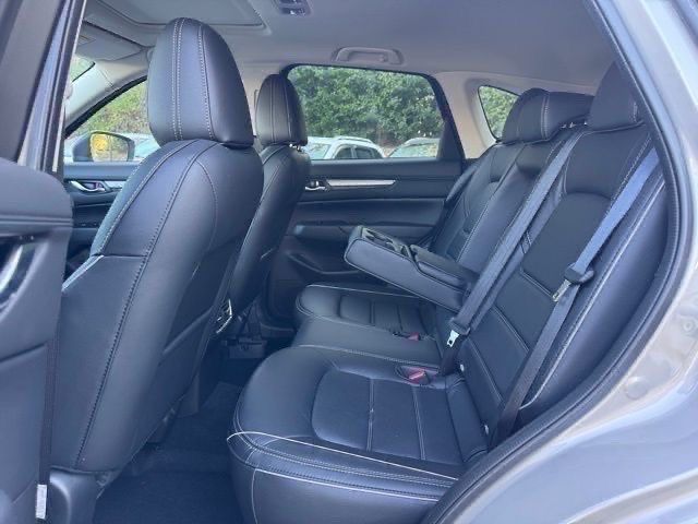 2025 Mazda CX-5 2.5 S Preferred photo 12