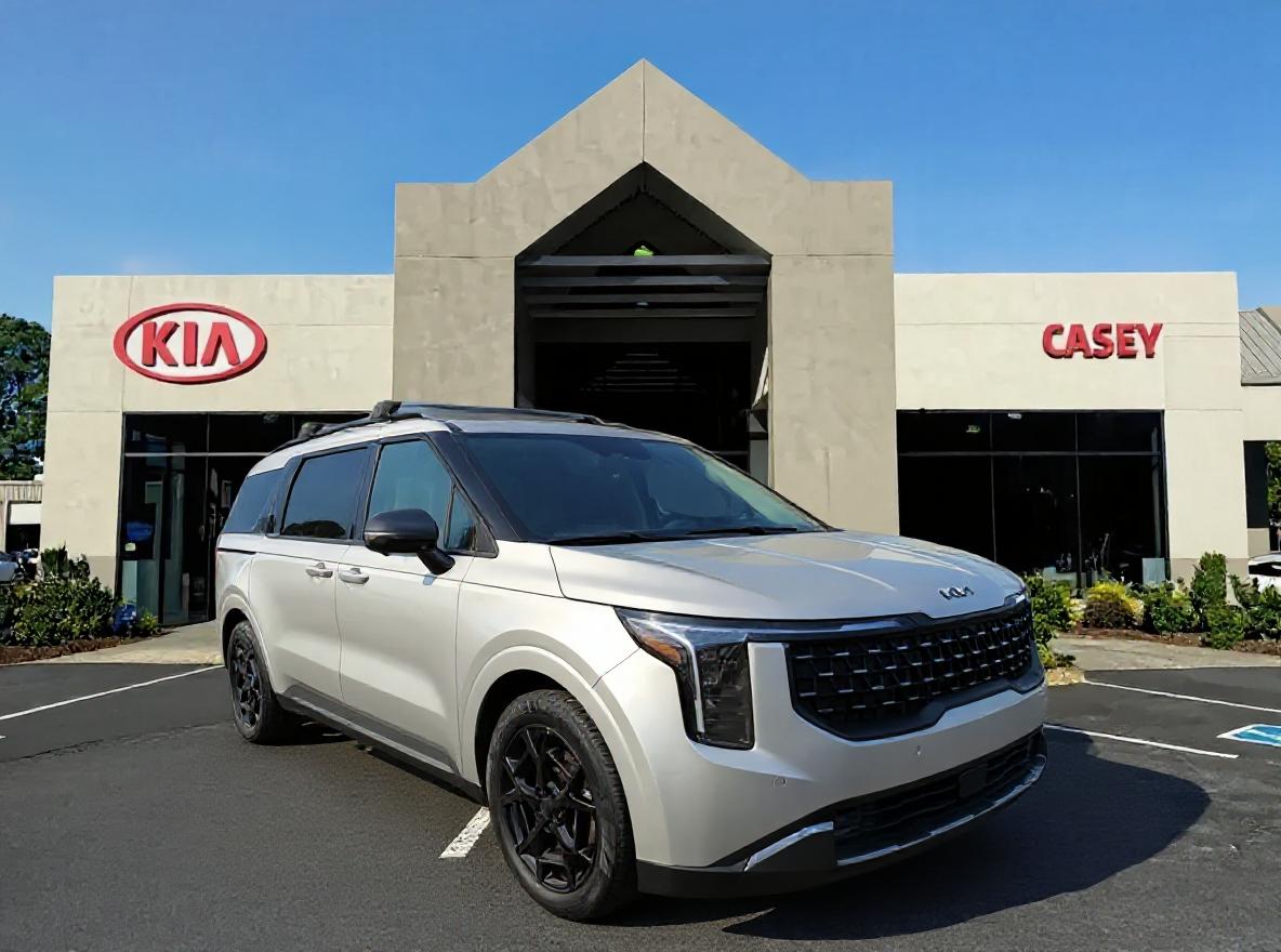 2026 Kia Carnival SX's photo