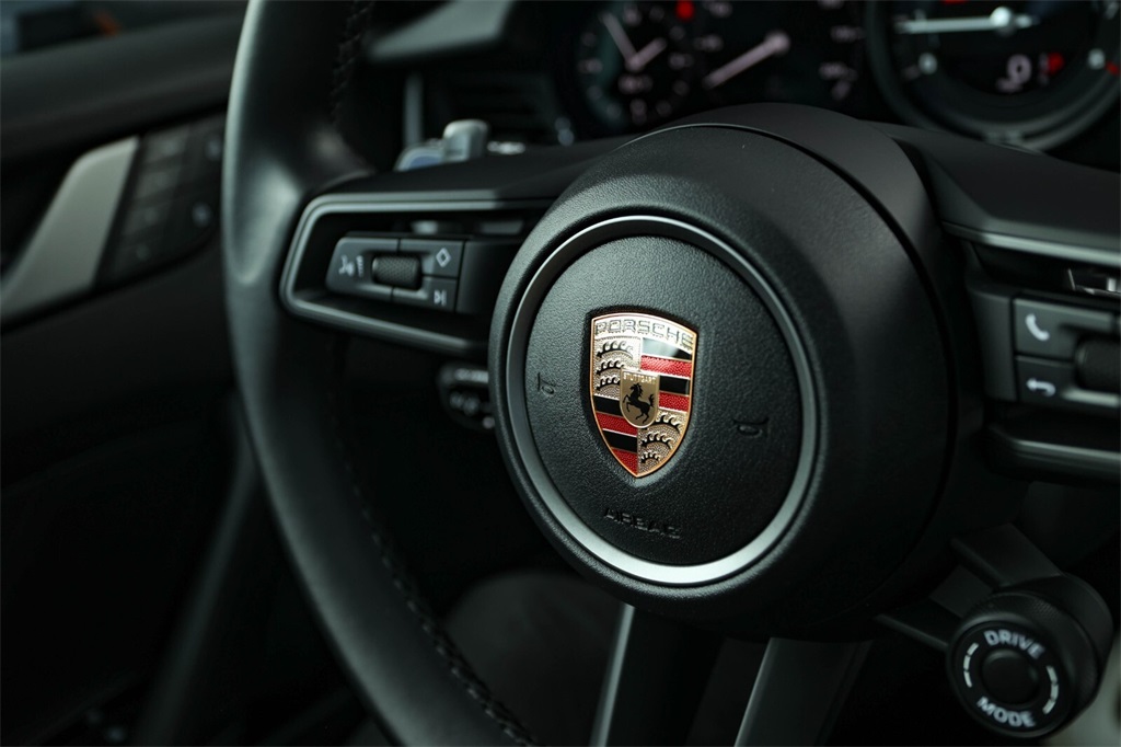 2024 Porsche 911 S photo 22