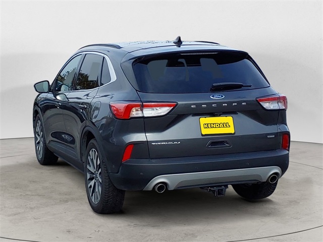 2020 Ford Escape Titanium Hybrid photo 2