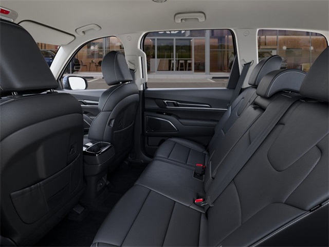 2025 Kia Telluride LX photo 16